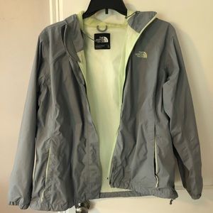 Woman’s North Face Windbreaker Rain Coat